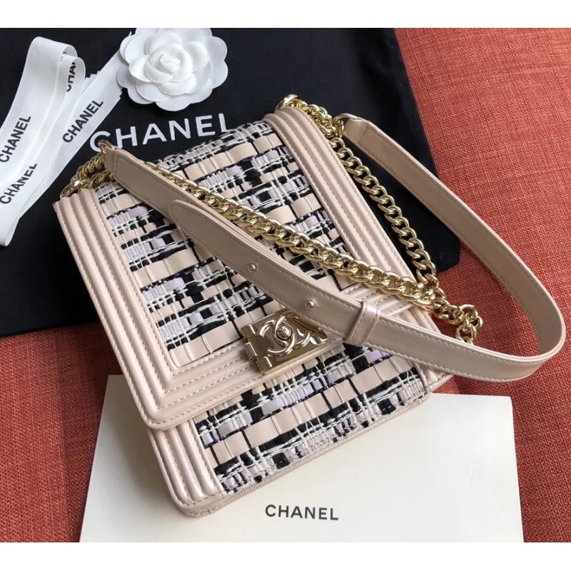 Chanel Handbag U133