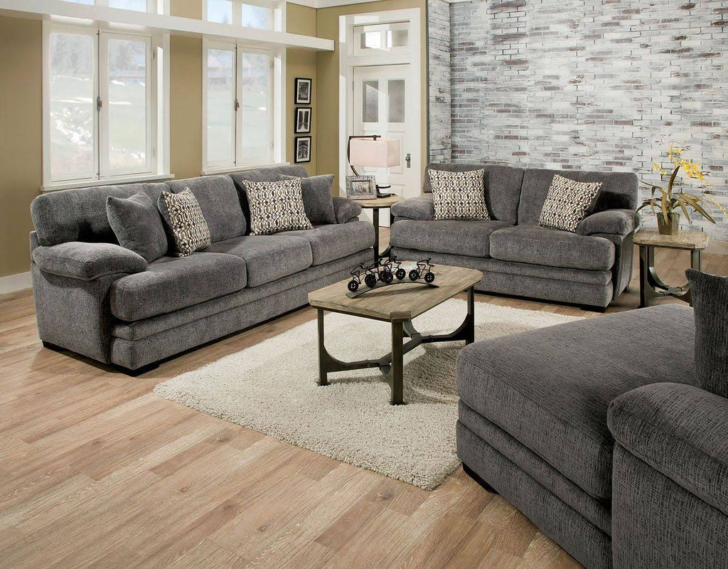 Gray Loveseat I628921