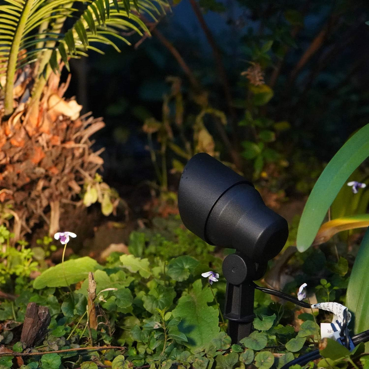 Low Voltage LED Outdoor Landscape Floodlight 8 Pack K56649