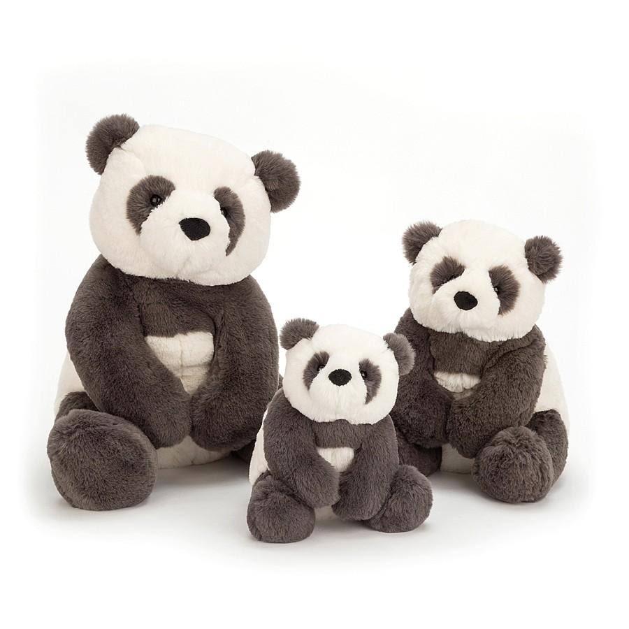 Huge Panda L803977