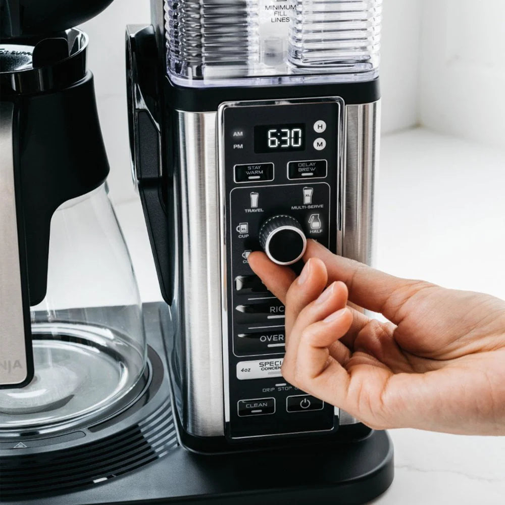 10-Cup Coffee Maker with Glass Carafe D167297