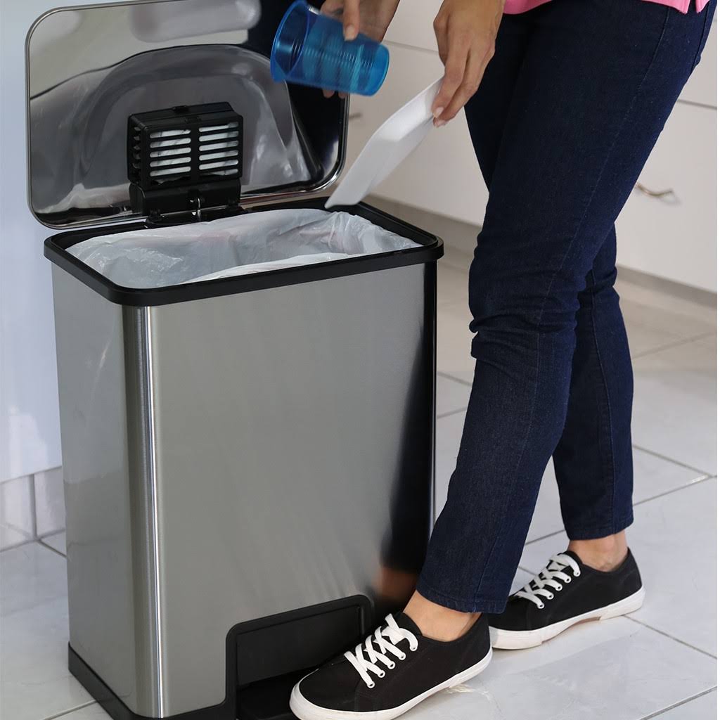 13 Gallon Stainless Steel Step Trash Can T781215