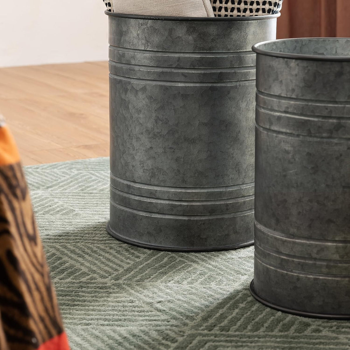 Grey Storage Ottoman and Nesting Table Set of 2 G272683