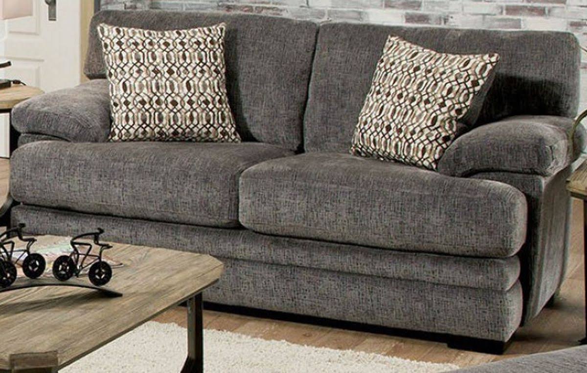Gray Loveseat I628921
