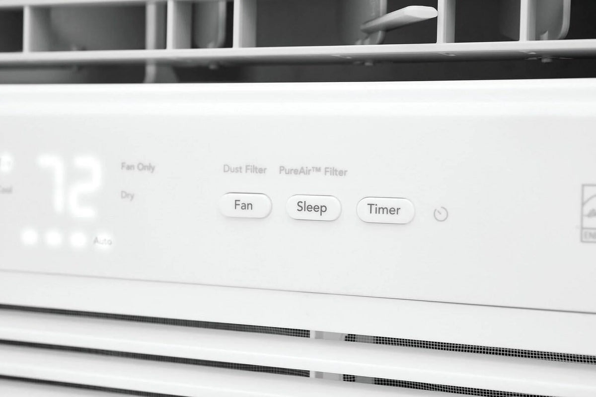 5,000 BTU Window Air Conditioner Y764