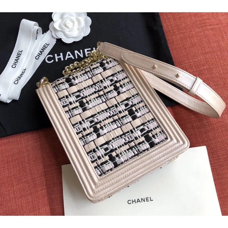Chanel Handbag U133