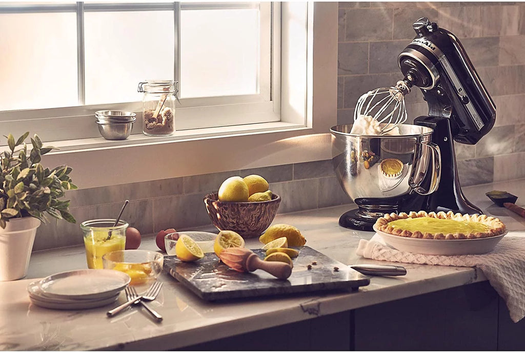 5-Qt. Stand Mixer with Pouring Shield O155472